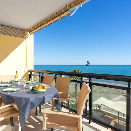 Apartment 3 Bedroom, Sea Front & Sea View, Plunge Pool Fuengirola