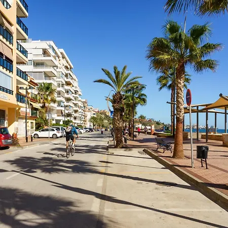 3 Bedroom, Sea Front & Sea View, Plunge Pool *