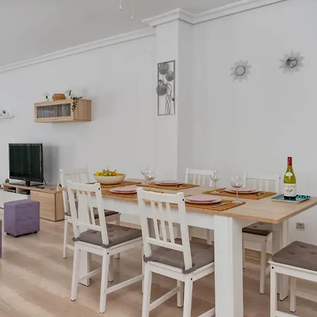 3 Bedroom, Sea Front & Sea View, Plunge Pool Apartmán *