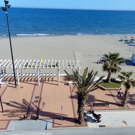 Apartmán 3 Bedroom, Sea Front & Sea View, Plunge Pool Fuengirola