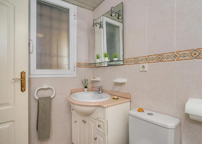 3 Bedroom, Sea Front & Sea View, Plunge Pool