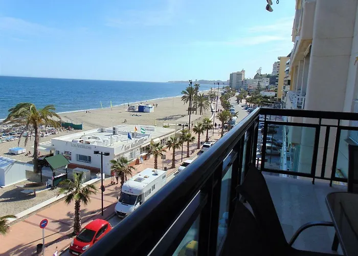 アパート 3 Bedroom, Sea Front & Sea View, Plunge Pool フエンヒロラ