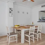 3 Bedroom, Sea Front & Sea View, Plunge Pool アパート フエンヒロラ